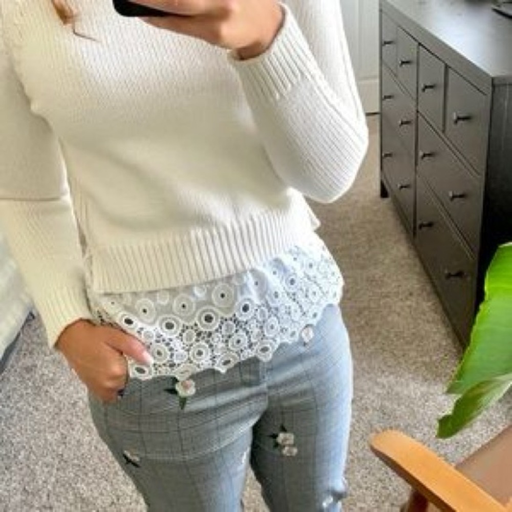 Club Monaco | White Sweater with Hem Lace Detail